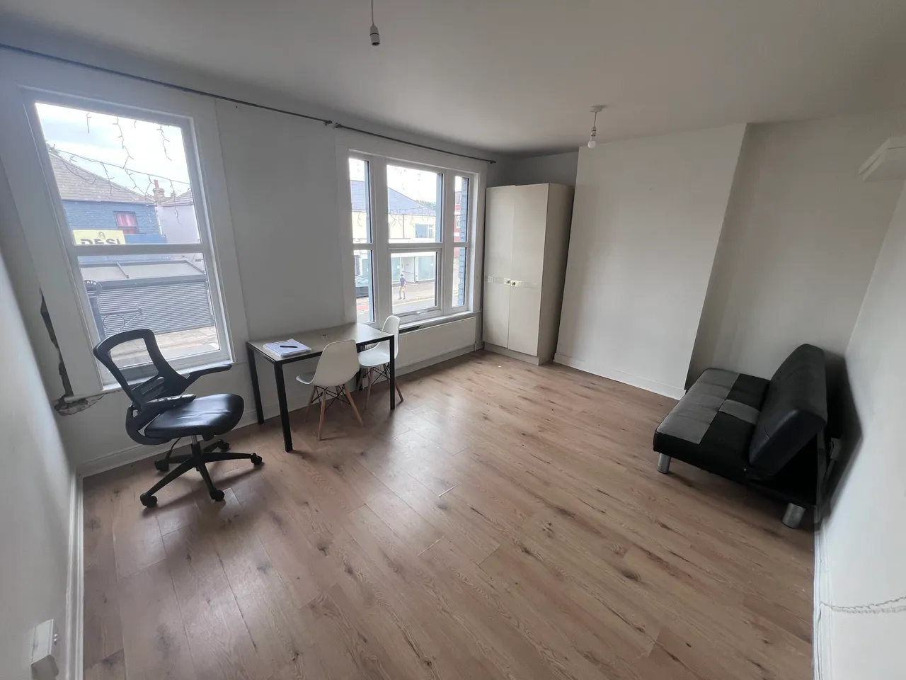 Orsett Road, Grays, RM17, photo 2