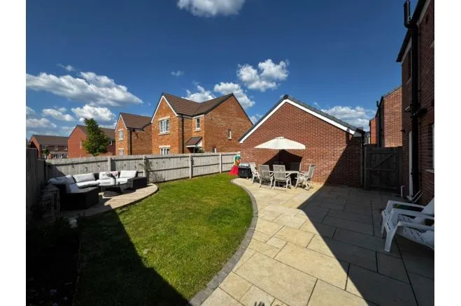 Bowman Road, Corby, NN17, photo 16
