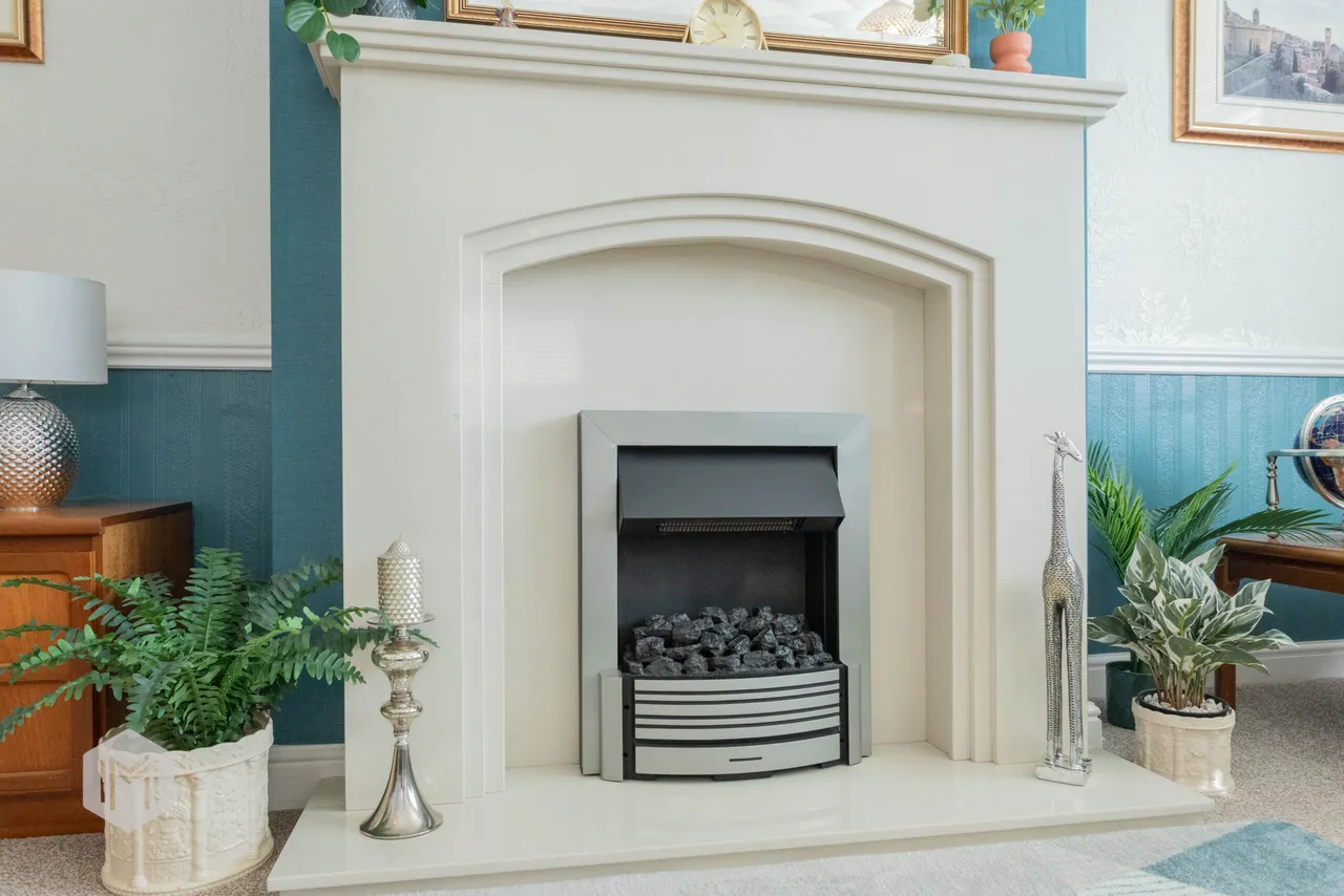 Queens Avenue, Glazebury, Warrington, WA3 5NG, photo 5