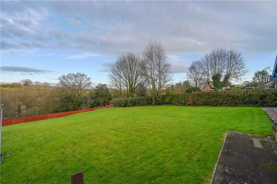 Lake Road, Rudyard, ST13, photo 12