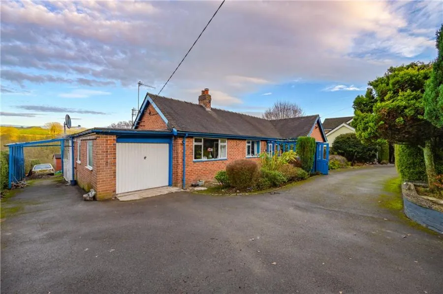 3 bed house for sale, Lake Road, Rudyard, ST13