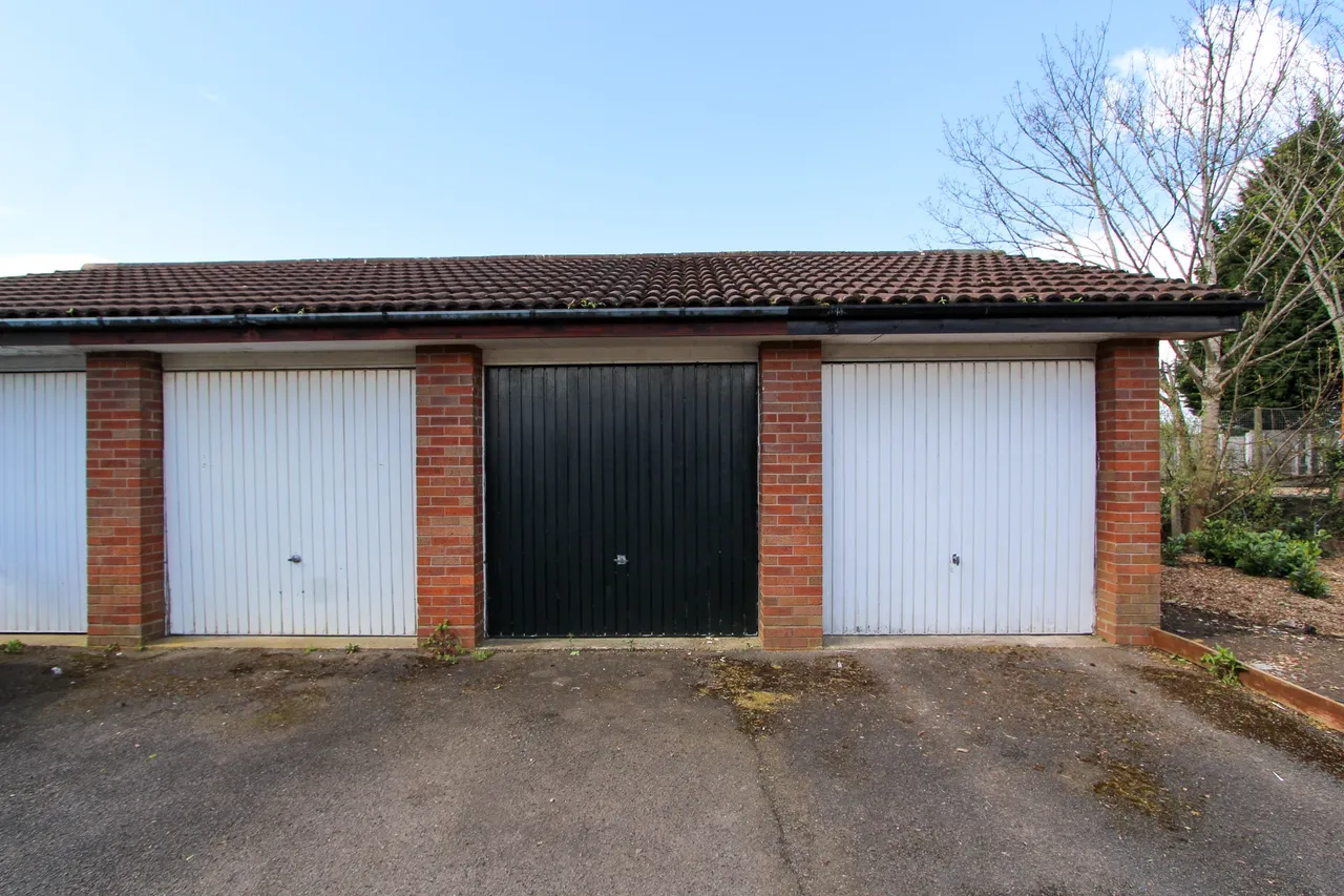 Shelley Drive, Sutton Coldfield, Sutton Coldfield, B74 4YE, photo 17