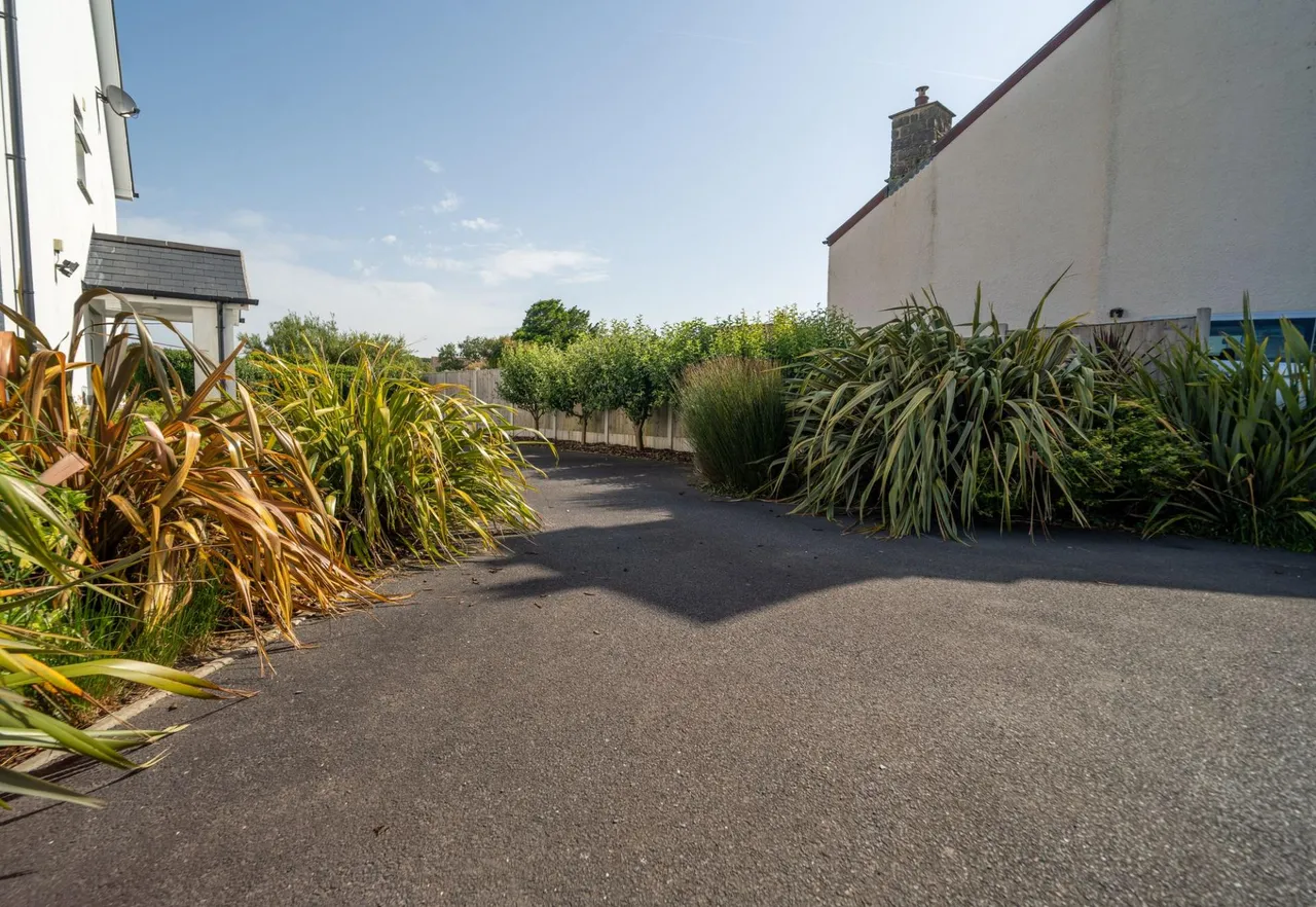 Moana, Llanon, SY23, photo 57
