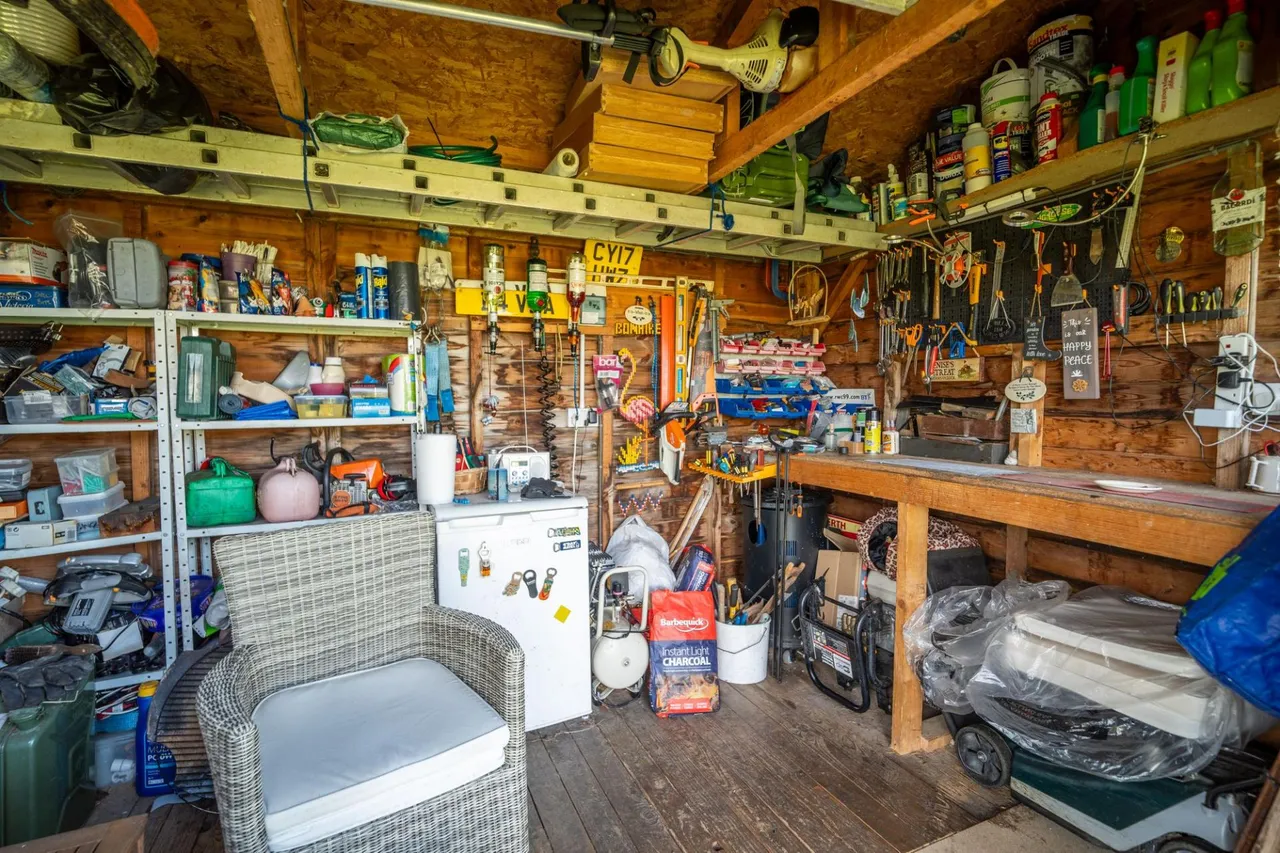 Moana, Llanon, SY23, photo 47