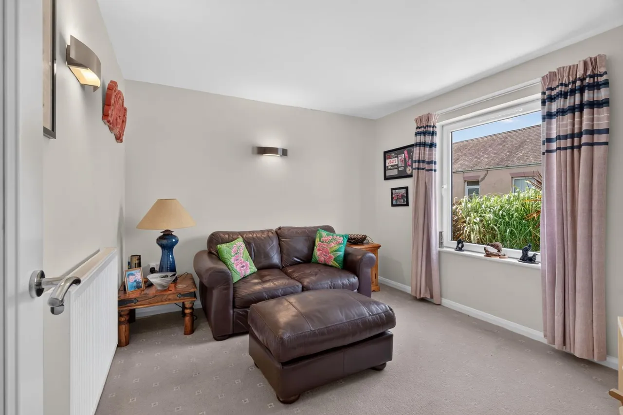 Moana, Llanon, SY23, photo 7