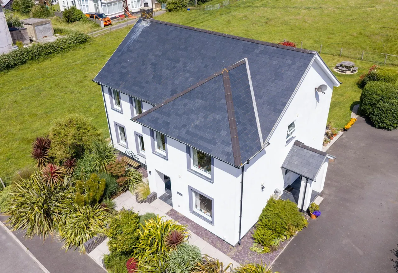Moana, Llanon, SY23, photo 3