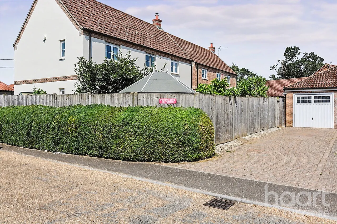 Swaffham Road, Ickburgh, IP26, photo 27