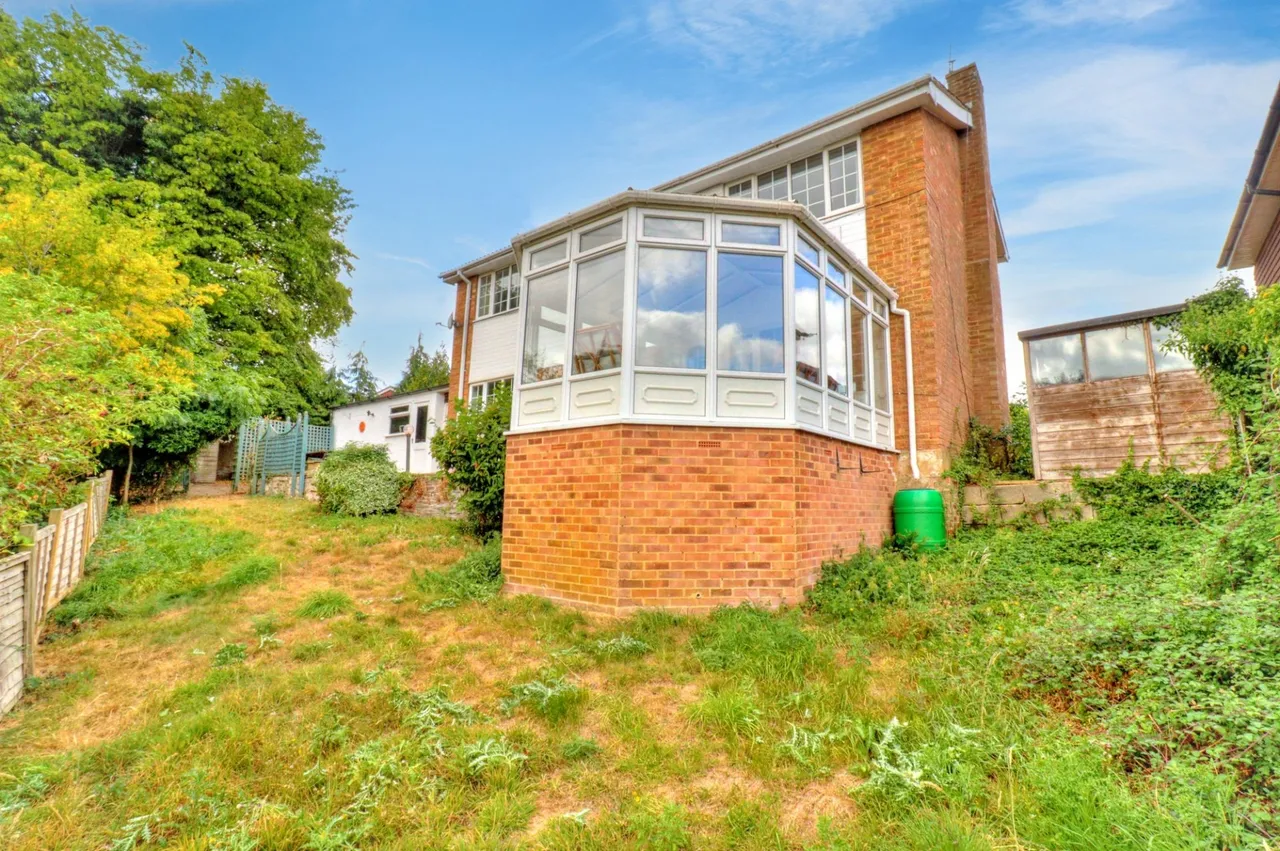 Beech Avenue, Lane End, HP14, photo 18