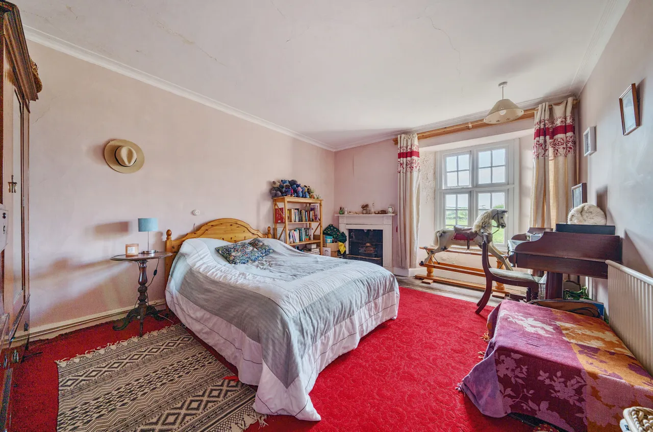 Over Stowey, Bridgwater, TA5, photo 9