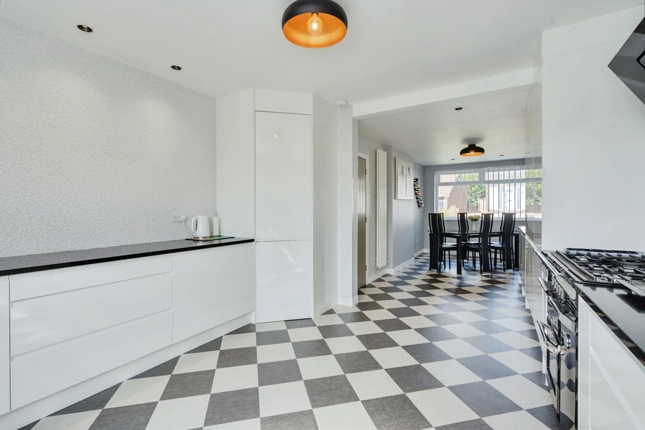 Singleton Grove, Westhoughton, BL5, photo 8