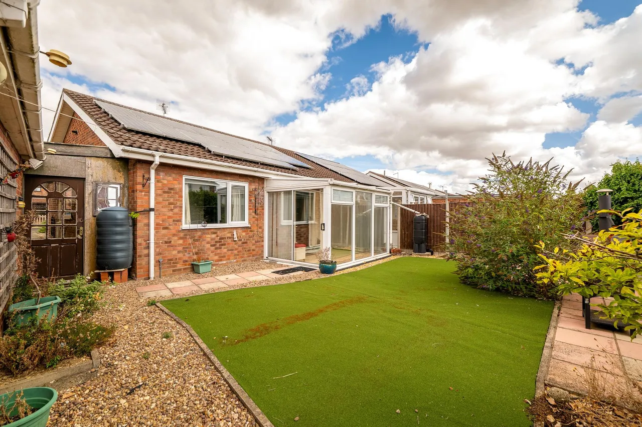 West Road, Ruskington, NG34, photo 13
