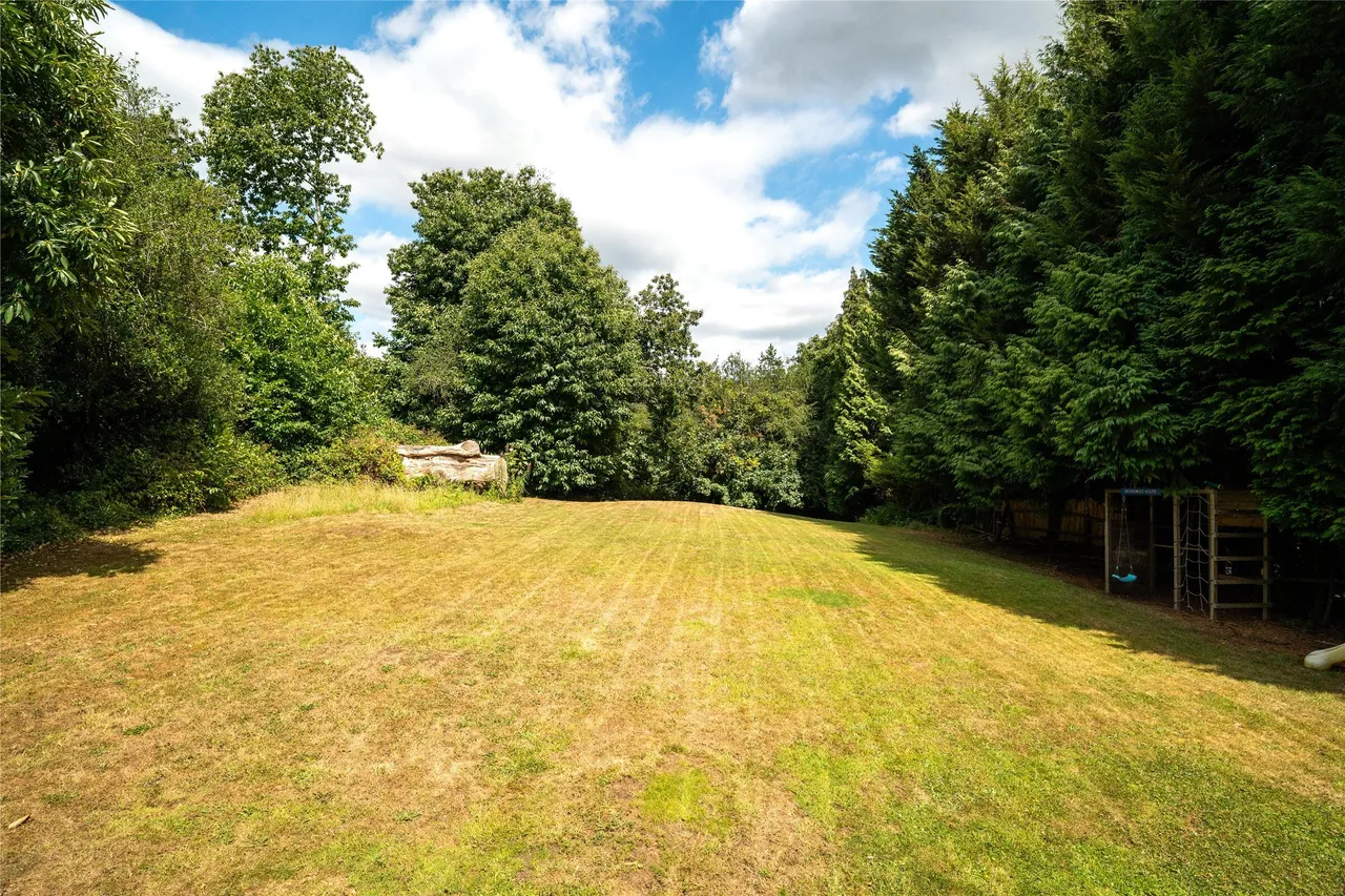 Cockshot Hill, Reigate, RH2, photo 13