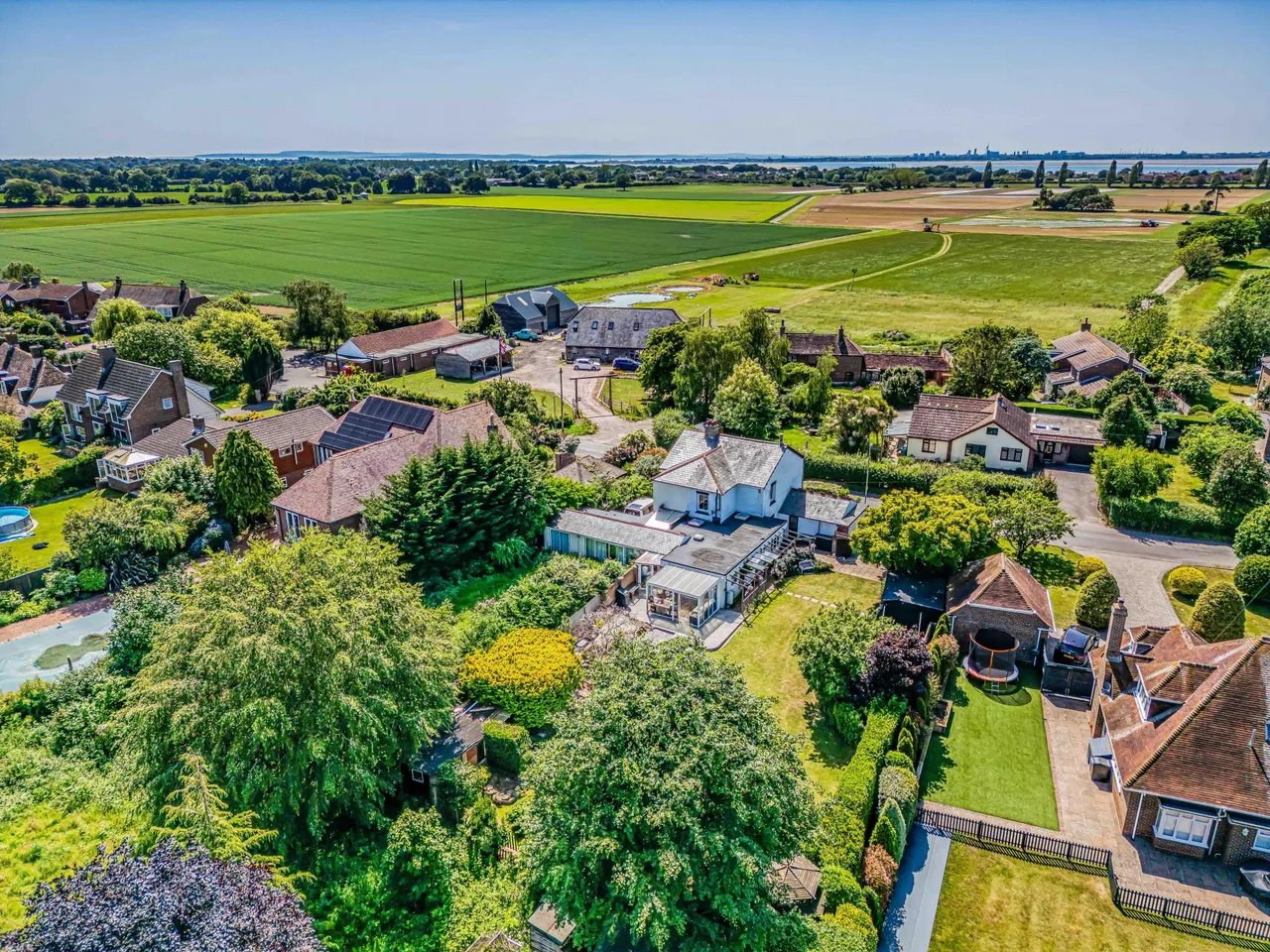 4 bed house for sale, Hayling Island, Hampshire