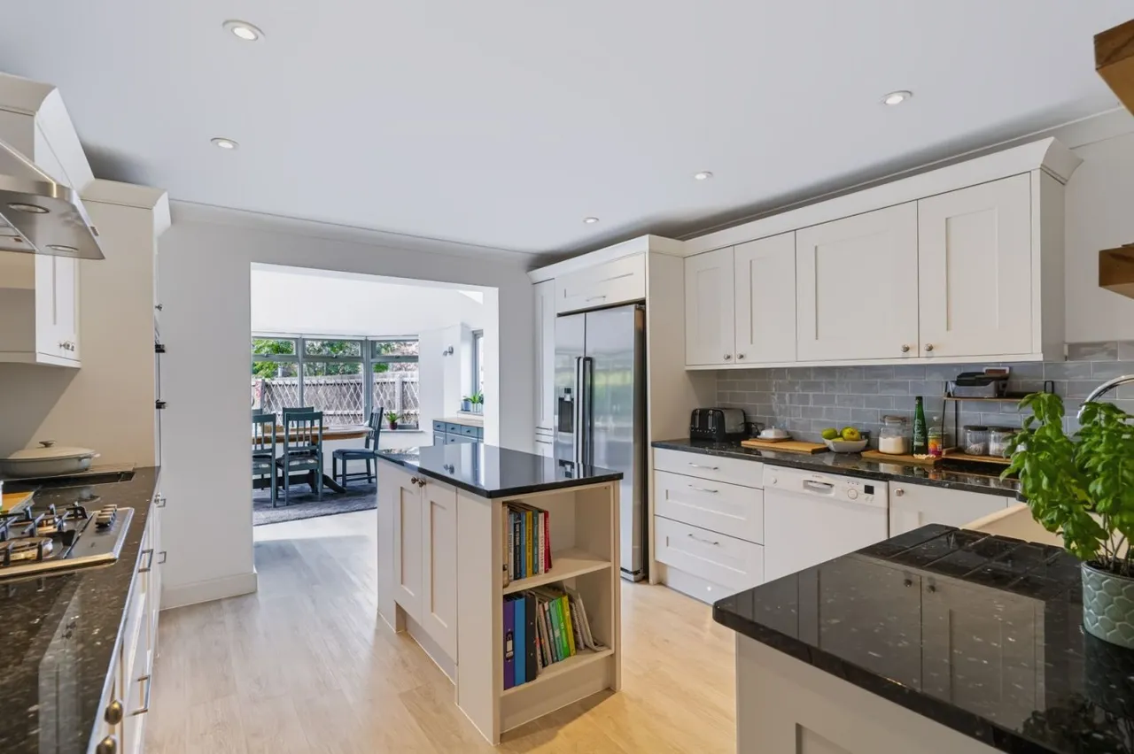 Park Road, Brampton, PE28, photo 11
