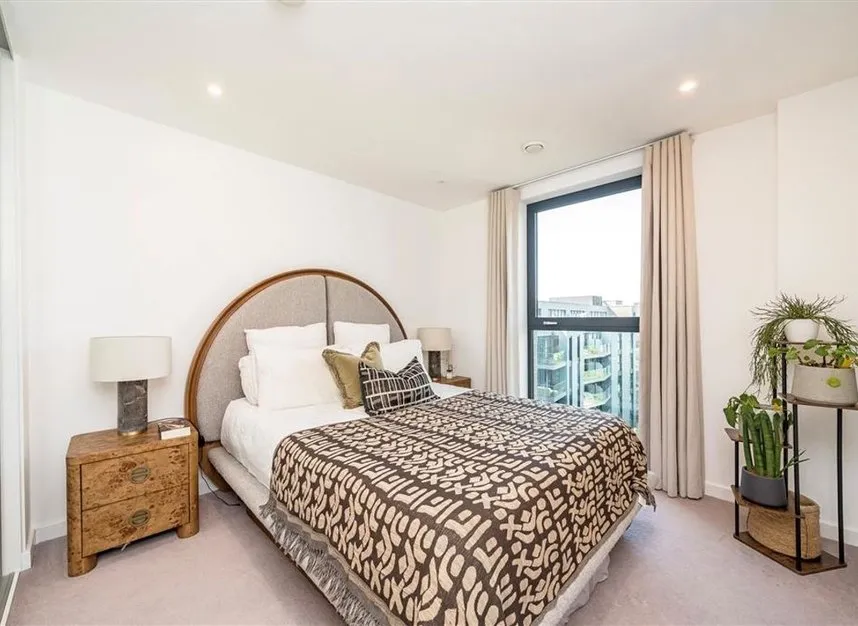 2 bed flat for sale — Hawthorne Crescent, Greenwich, SE10