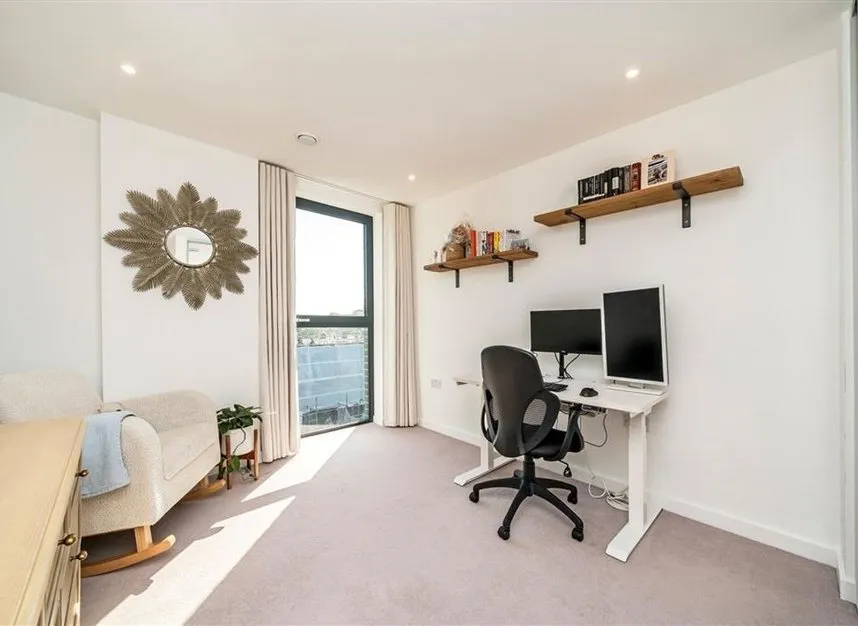 Hawthorne Crescent, Greenwich, SE10, photo 6