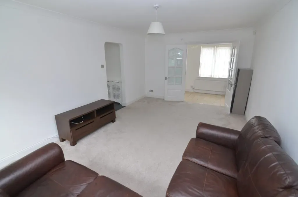 Maple Leaf Drive, Sidcup, DA15 8WG, photo 8