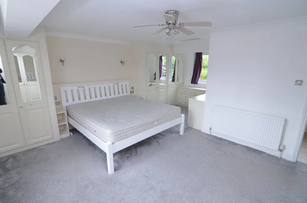 Maple Leaf Drive, Sidcup, DA15 8WG, photo 4