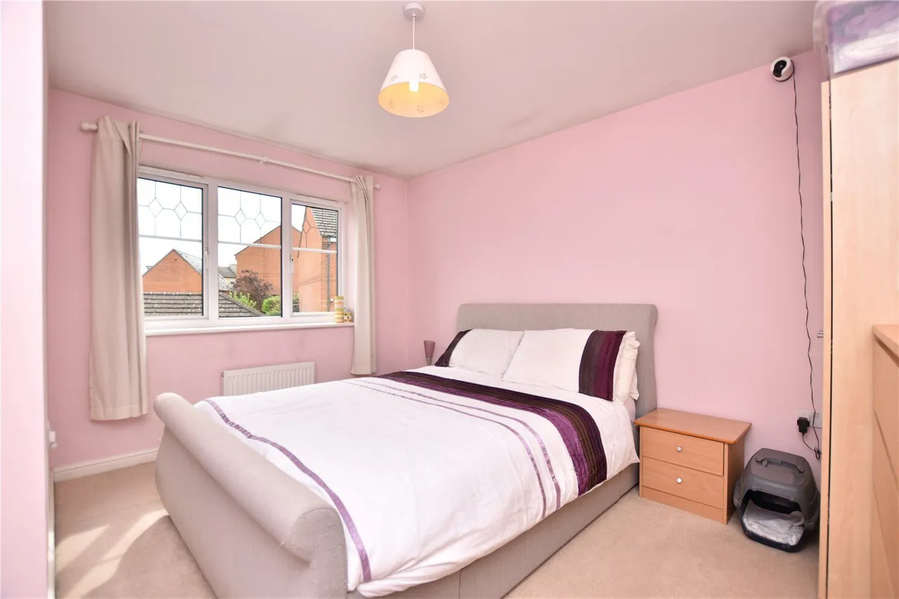 May Avenue, Churwell, LS27, photo 10