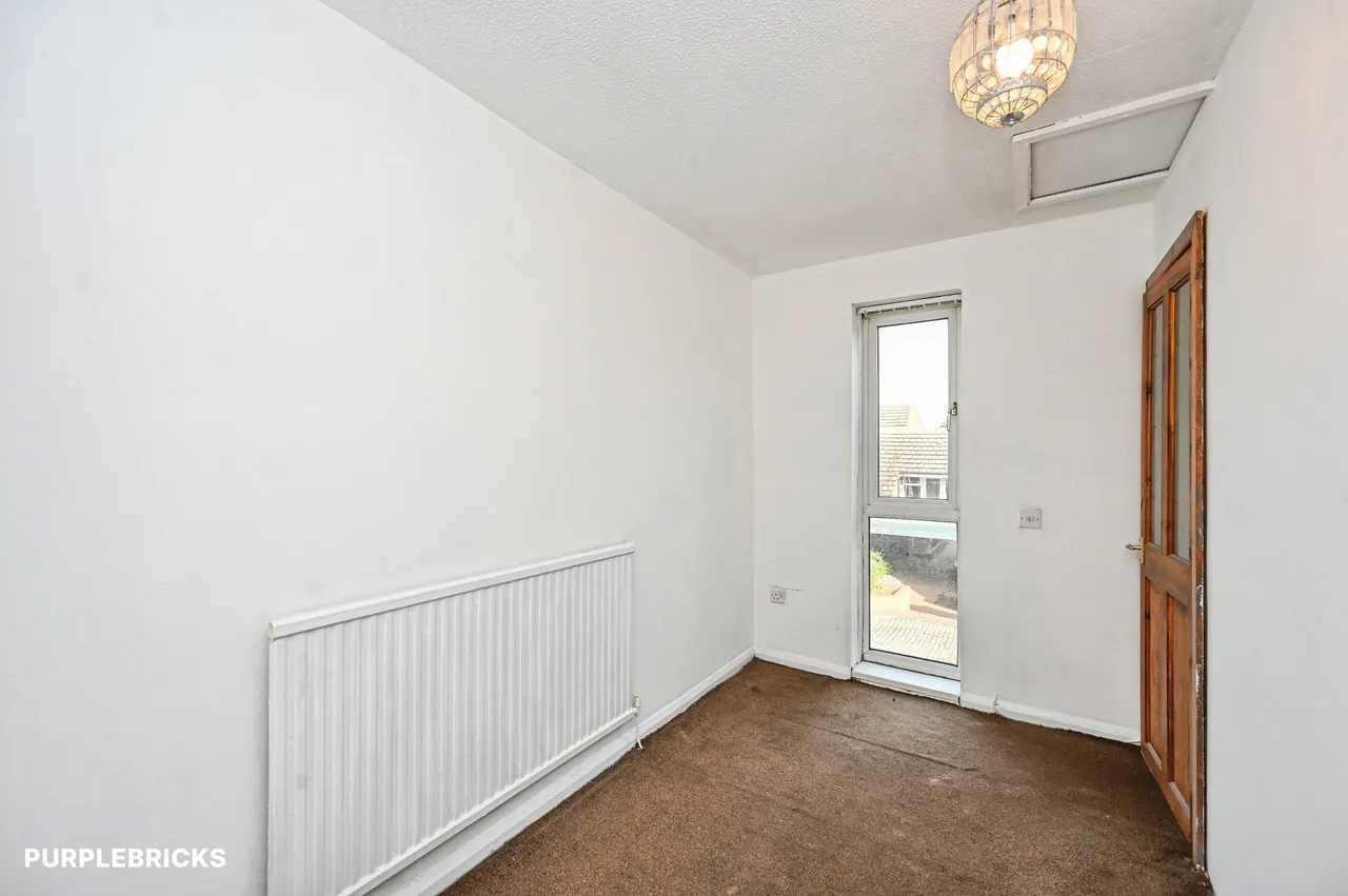 Penketh Court, Runcorn, WA7, photo 11