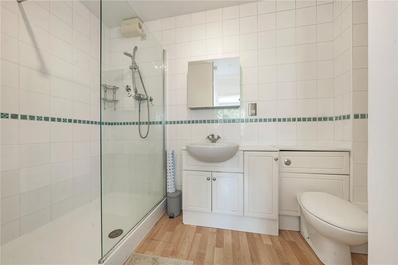 Twickenham Road, Teddington, TW11, photo 9