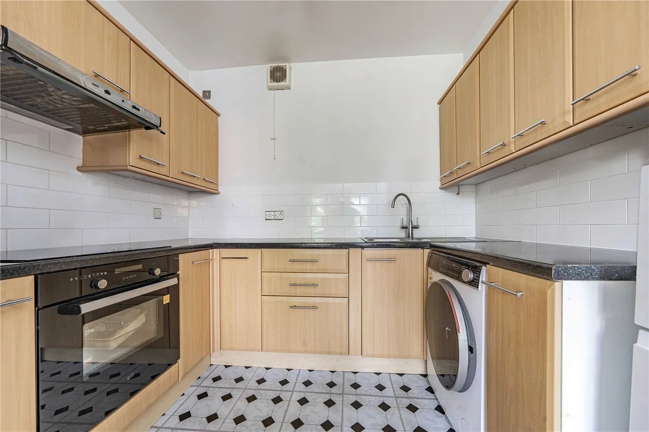 Twickenham Road, Teddington, TW11, photo 6