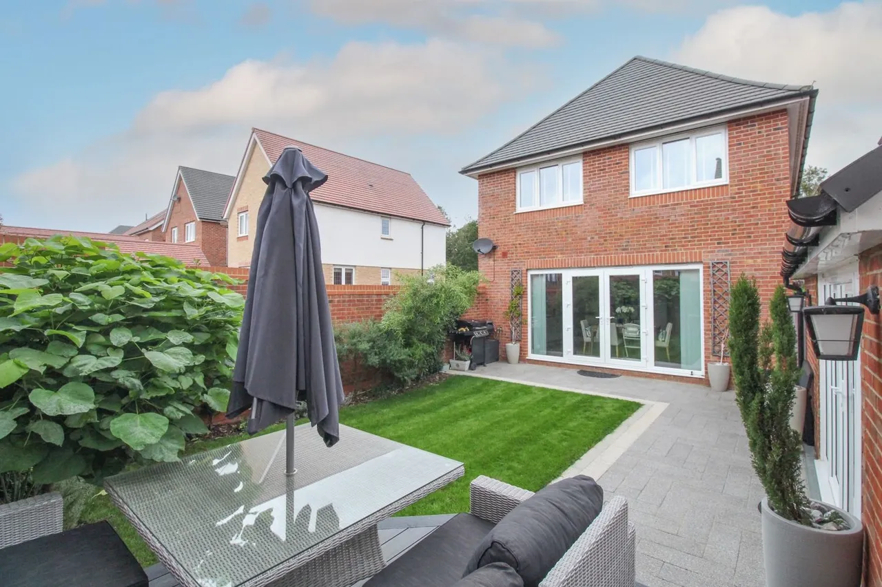 Kemsley Drive, Leighton Buzzard, LU7, photo 16