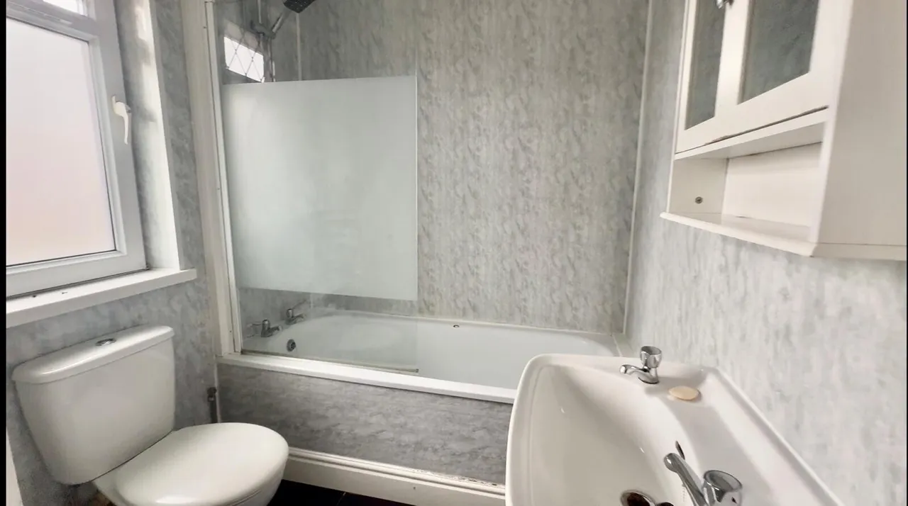Cefn Road, Cardiff, CF14, photo 11