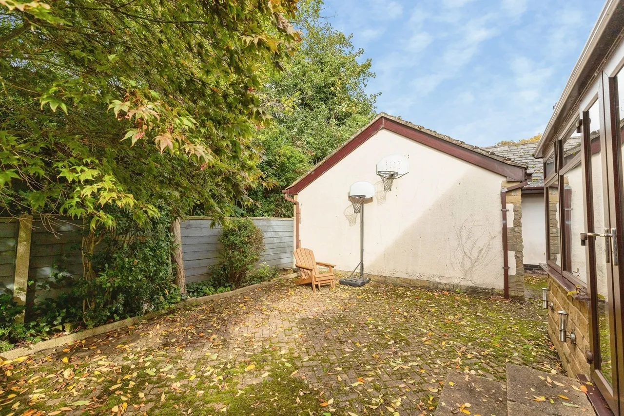Bridge Hall Fold, Bury, BL9, photo 20