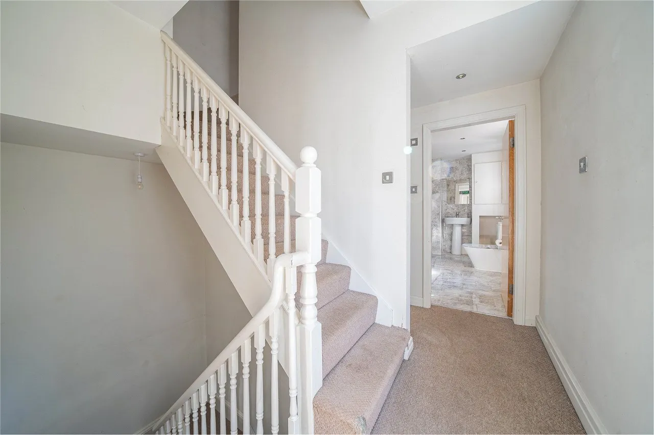 Springfield Road, Guiseley, LS20, photo 11