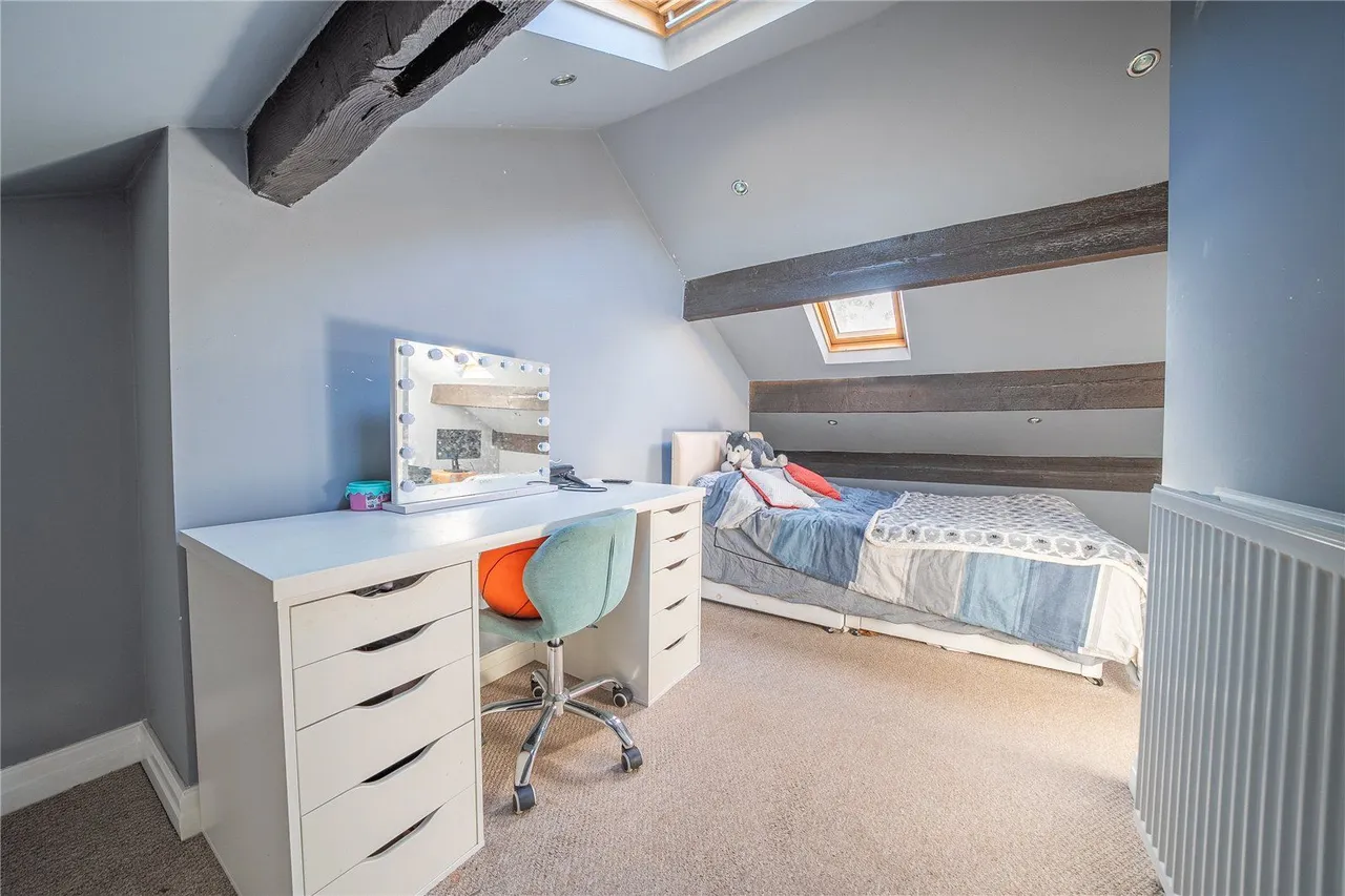 Springfield Road, Guiseley, LS20, photo 12