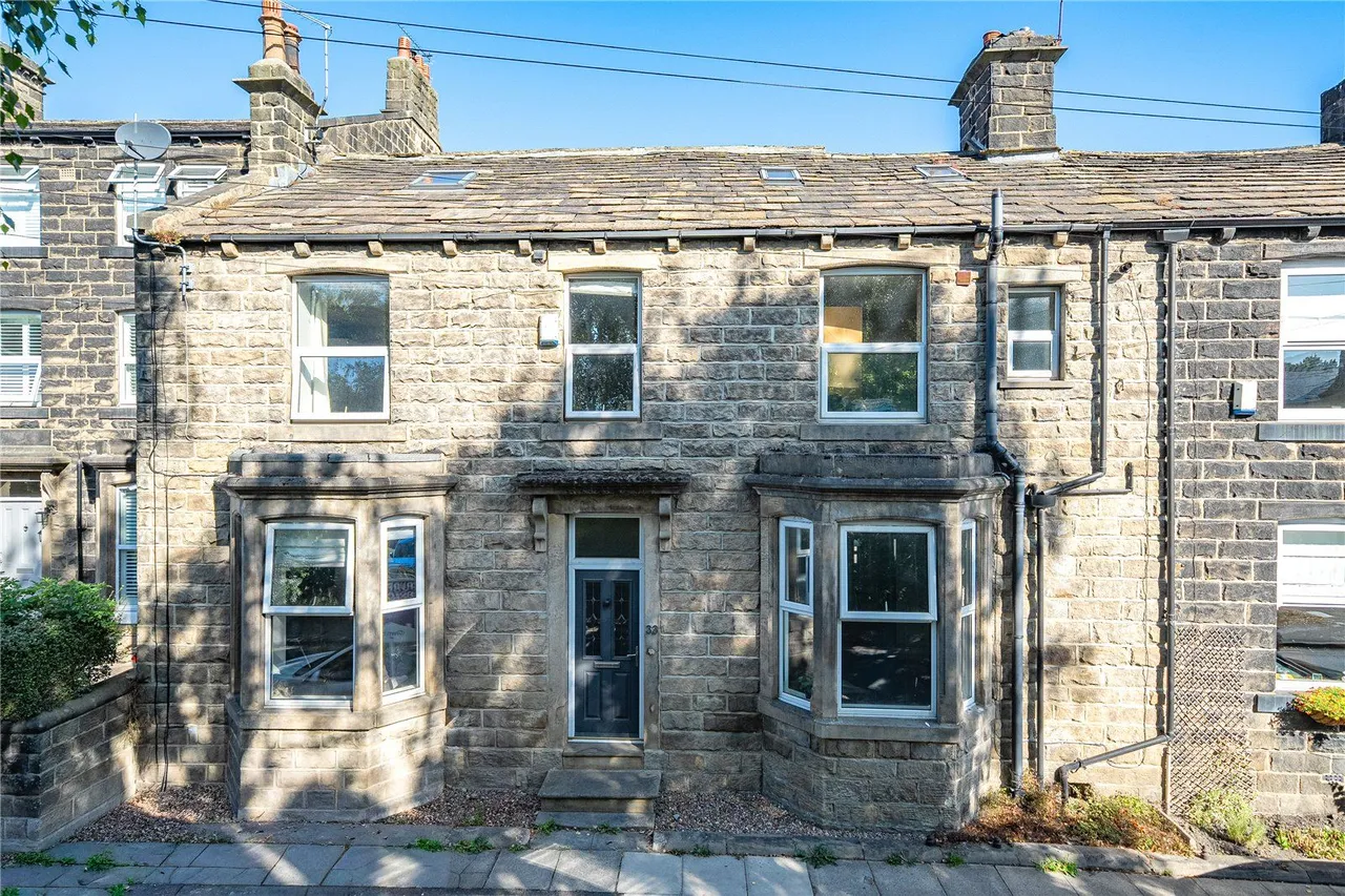 3 bed house for sale, Springfield Road, Guiseley, LS20