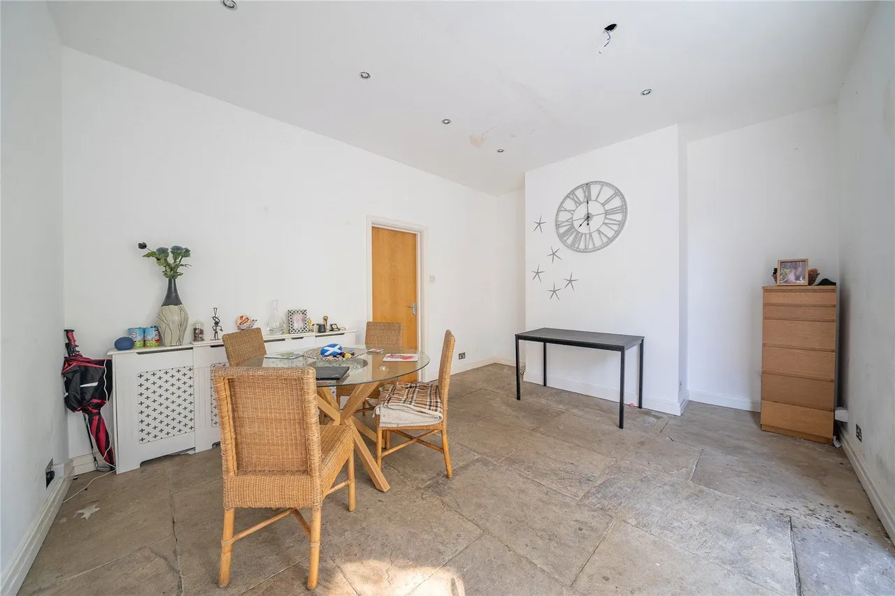 Springfield Road, Guiseley, LS20, photo 22