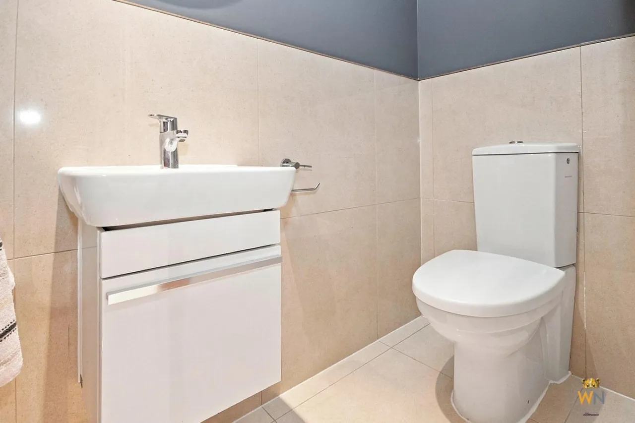 Surman Crescent, Hutton, CM13, photo 13