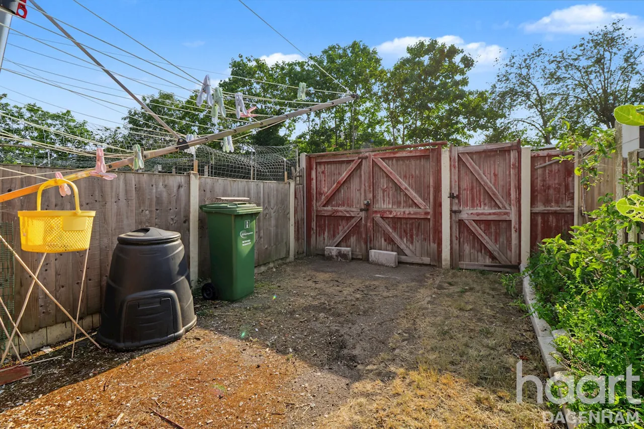 Church Lane, Dagenham, RM10, photo 10