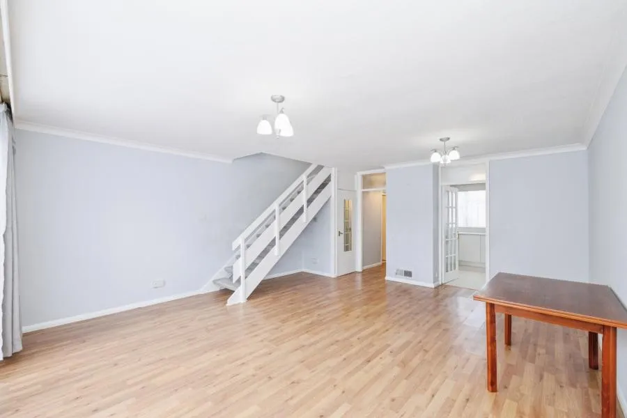 Trinity Close, Northwood, HA6, photo 2