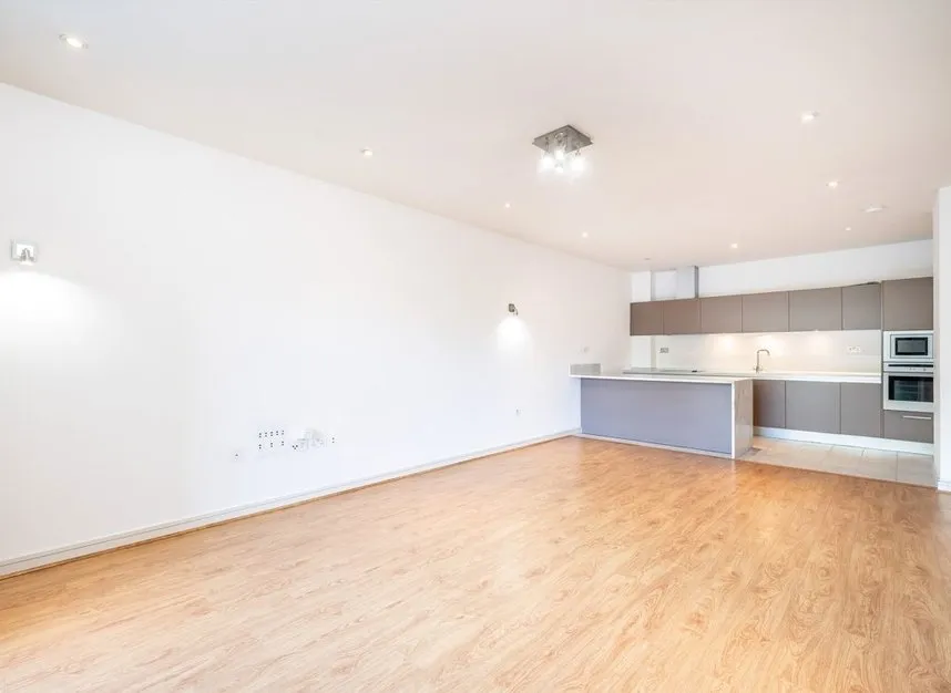 Melliss Avenue, Kew, TW9, photo 3