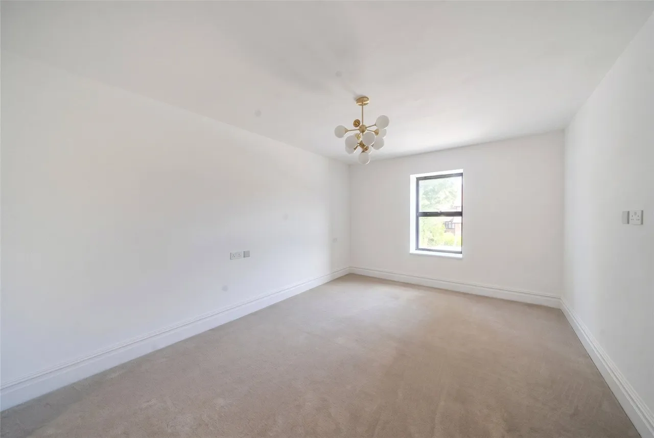 Pipers Green Lane, HA8, photo 13