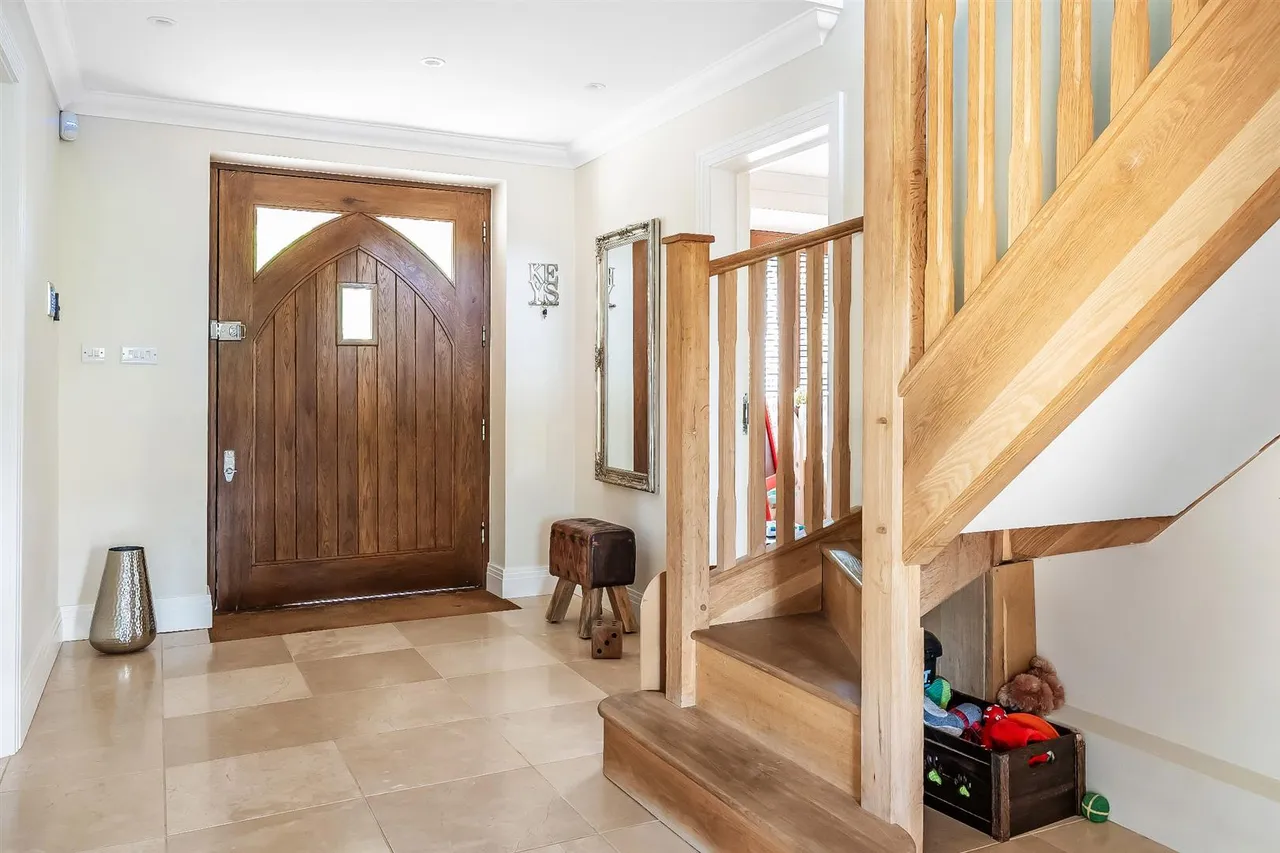 Eastwick Park Avenue, Great Bookham, KT23, photo 11