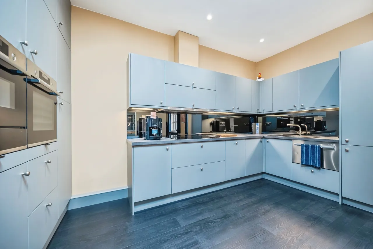 Radford Road, Nottingham, NG7, photo 10