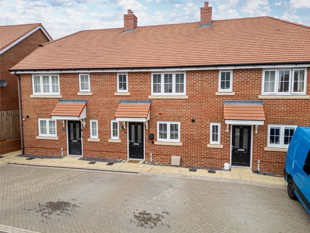 3 bed house for sale, Wheat Field, Gravesend, DA11