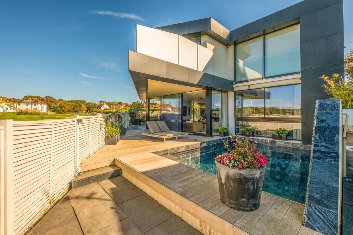 Cooden Sea Road, Cooden, TN39, photo 20