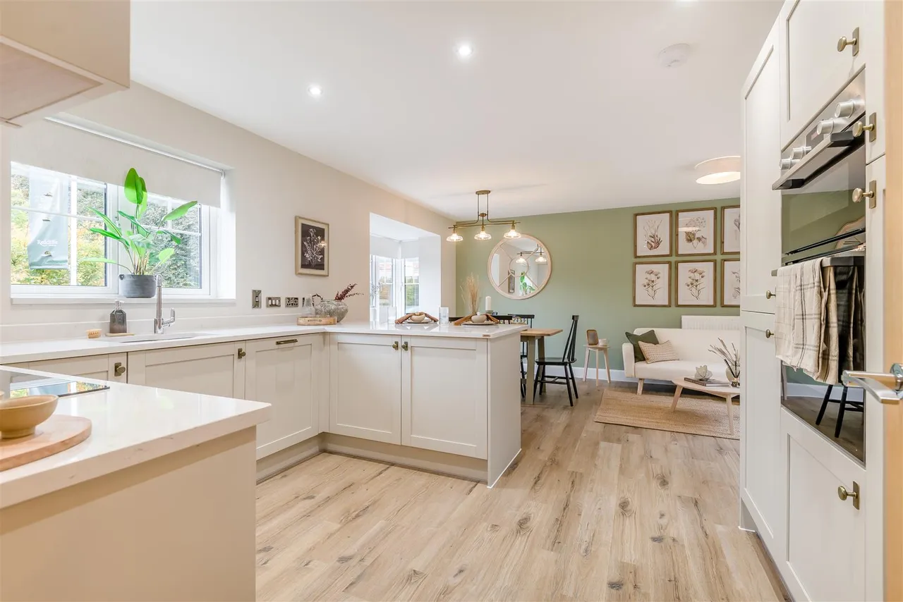 Zephyr Place, Devizes, SN10, photo 3