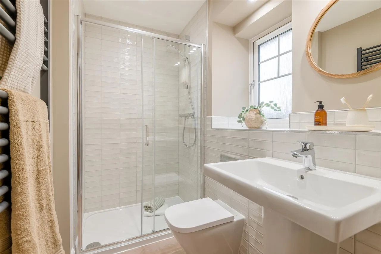 Zephyr Place, Devizes, SN10, photo 11