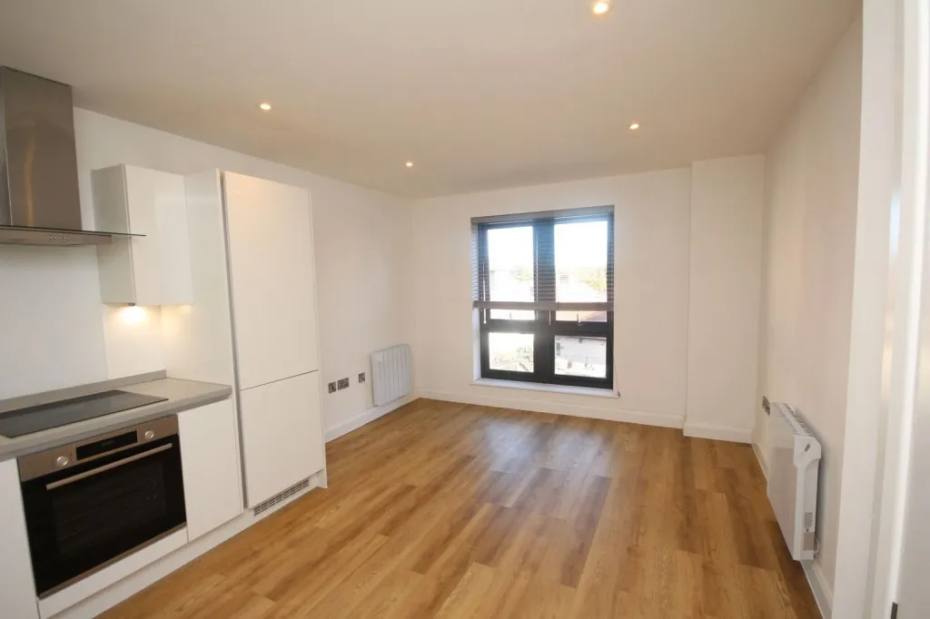 Leys Avenue, Letchworth Garden City, SG6, photo 3