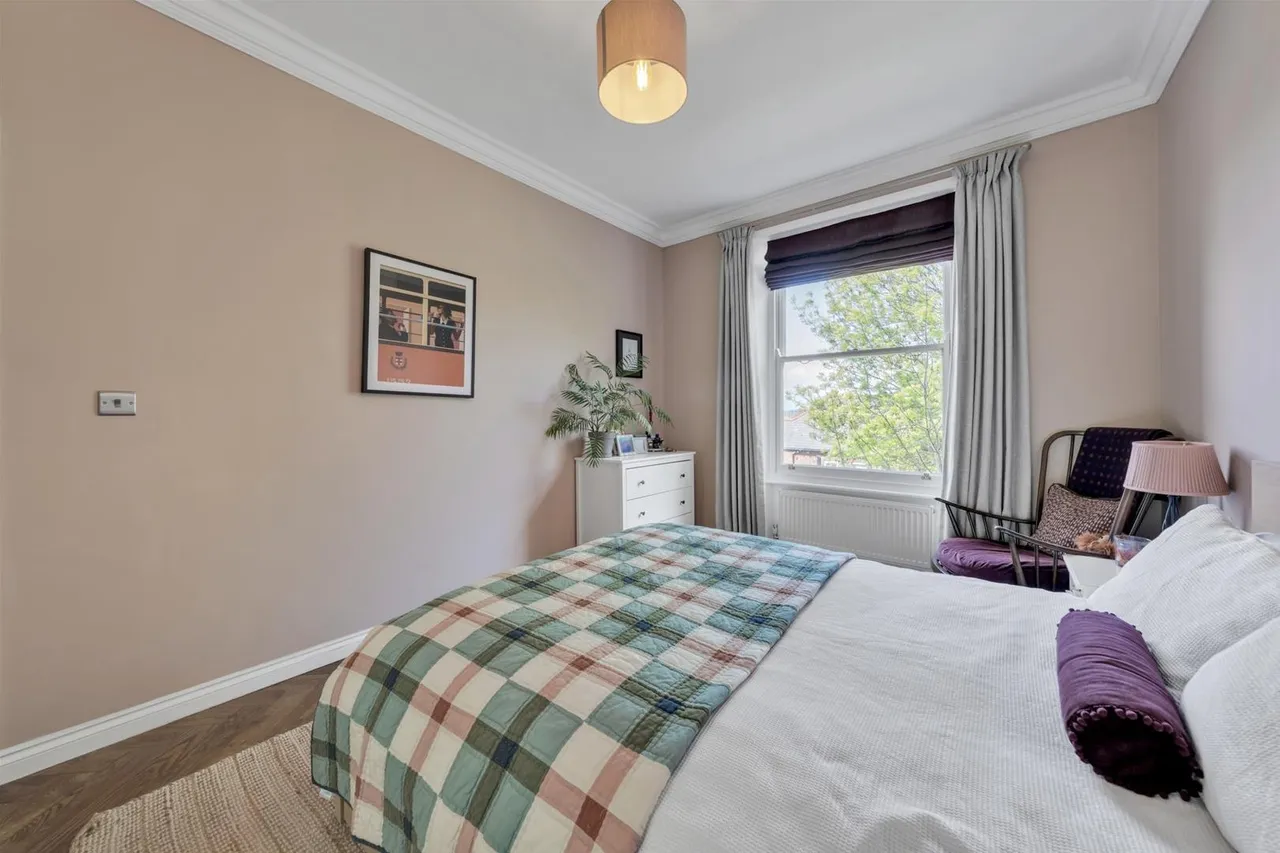 Minster Road, London, NW2, photo 9