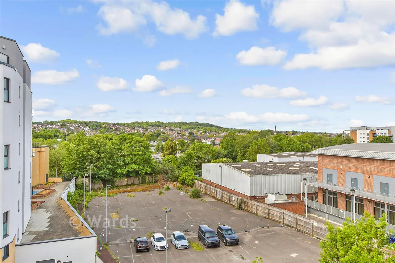Medway Wharf Road, Tonbridge, TN9, photo 4