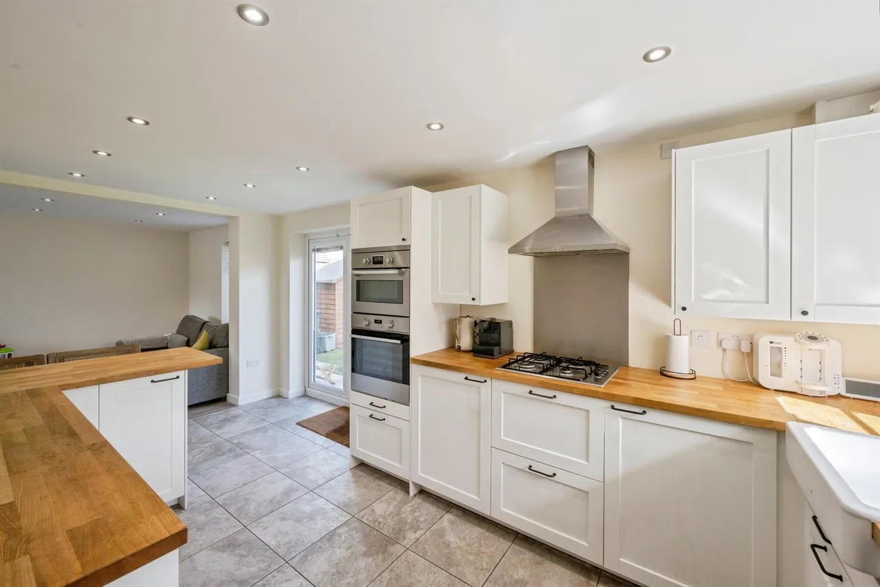 Sceptre Avenue, Bessacarr, Doncaster, photo 6