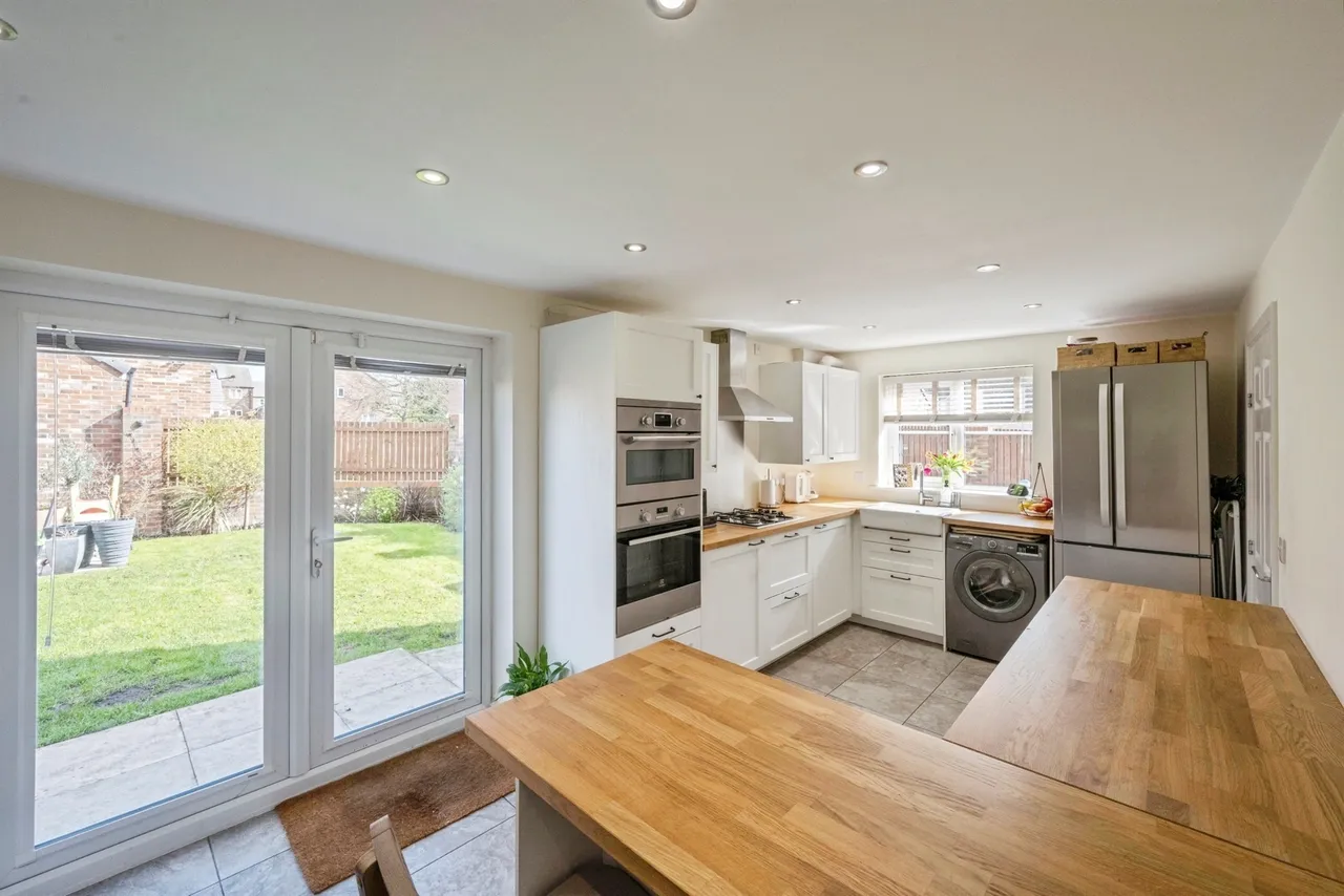 Sceptre Avenue, Bessacarr, Doncaster, photo 4