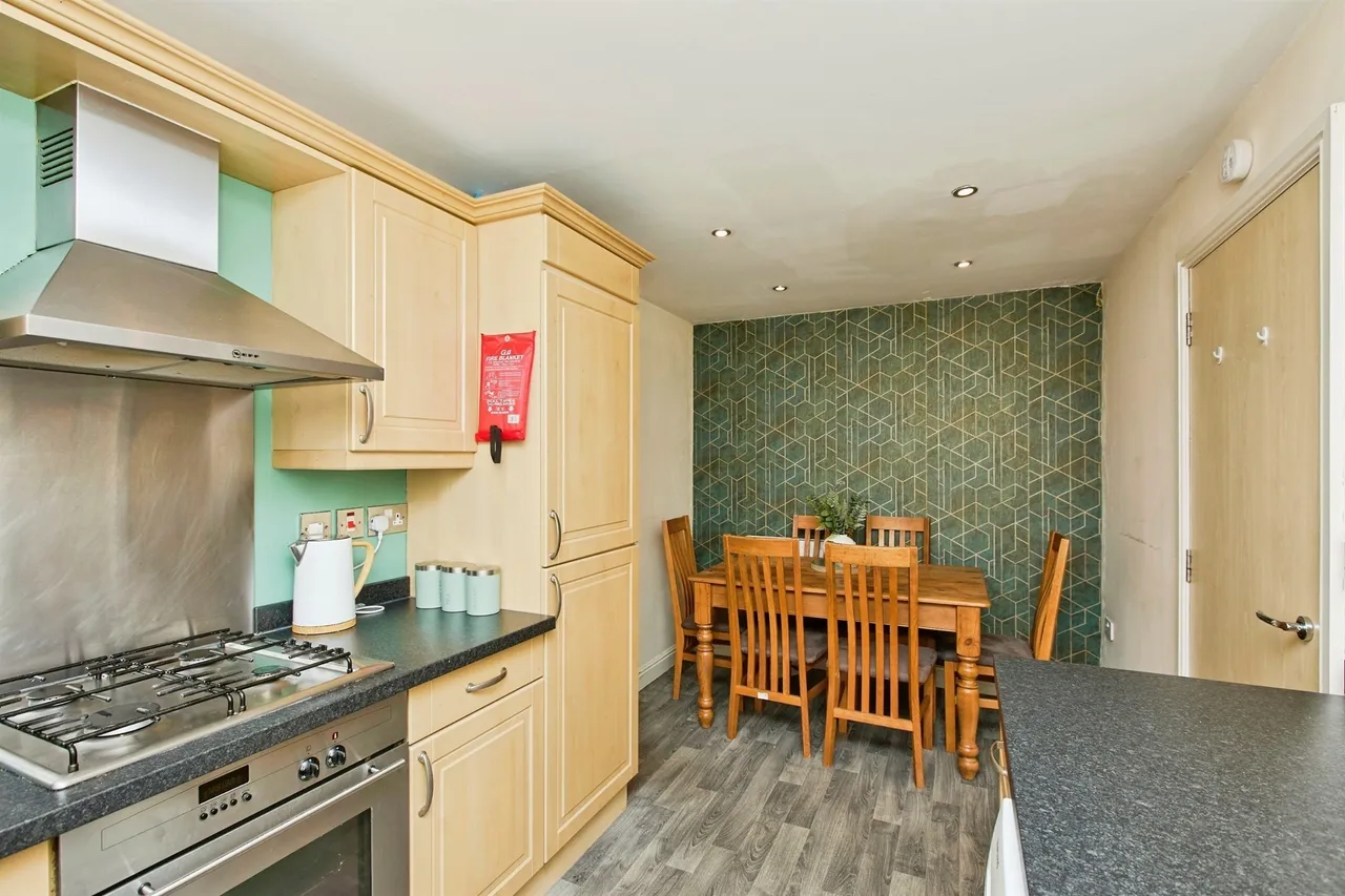 Mansfield Road, Chester Green, DE1, photo 4